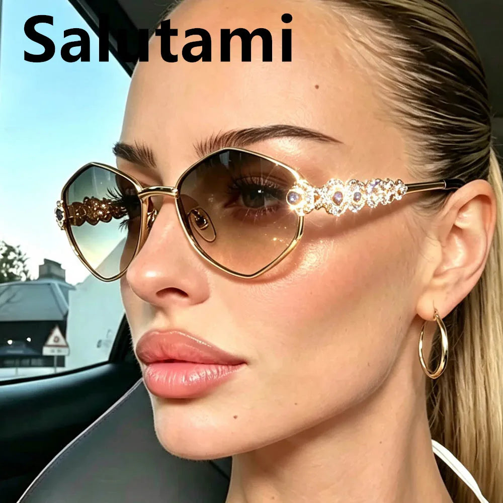 New Style Personalized Diamond Shiny Sunglasses for Women Elegant Luxury Sun Glasses Ladies Metal Frame Crystal Shades Outdoor
