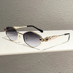 New Style Personalized Diamond Shiny Sunglasses for Women Elegant Luxury Sun Glasses Ladies Metal Frame Crystal Shades Outdoor