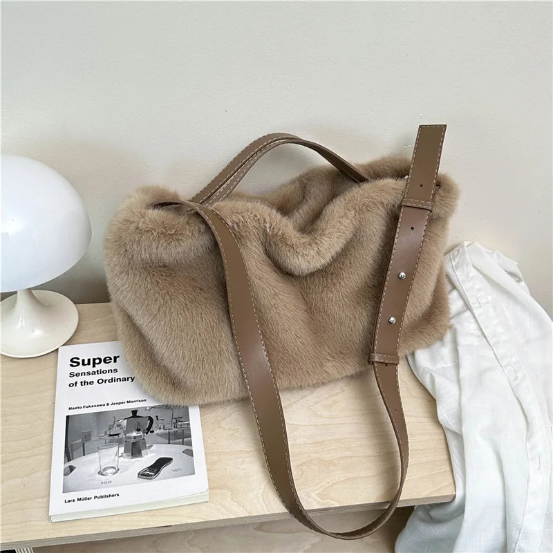 Faux Fur Women Handbag Large Capacity Fashion Winter Soft Ladies Big Tote Trend Female Shoulder Messenger Bag Bolsa Commute Work