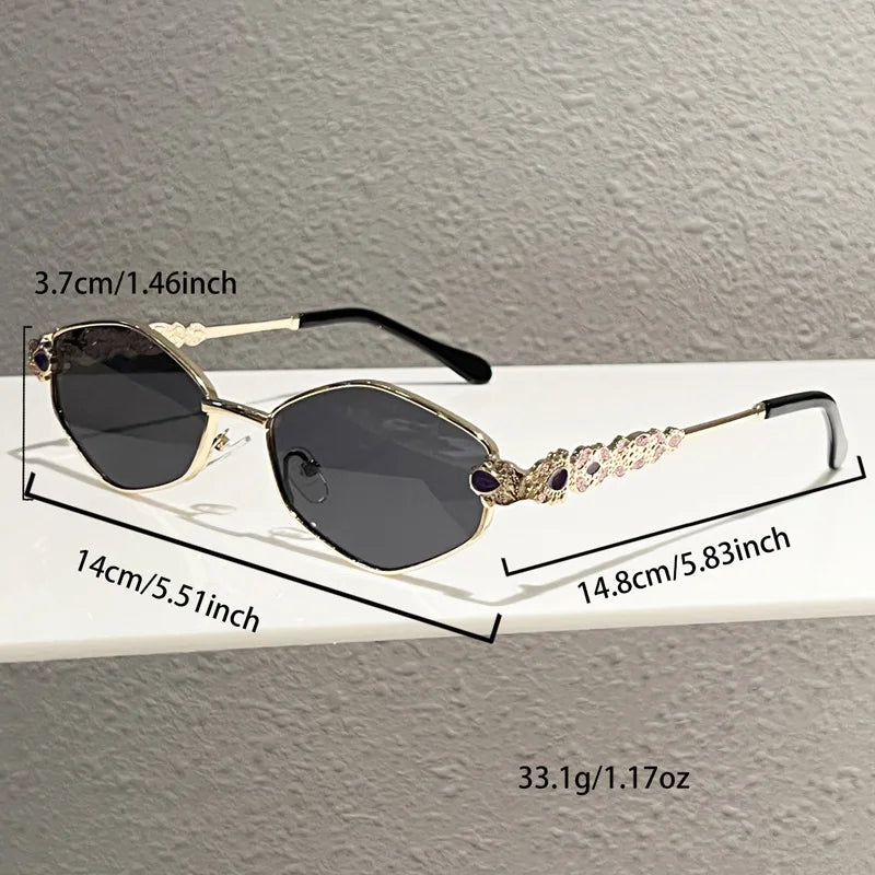 New Style Personalized Diamond Shiny Sunglasses for Women Elegant Luxury Sun Glasses Ladies Metal Frame Crystal Shades Outdoor